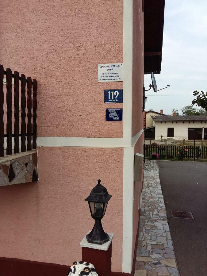 Rooms Mostanje 卡尔洛瓦茨 外观 照片